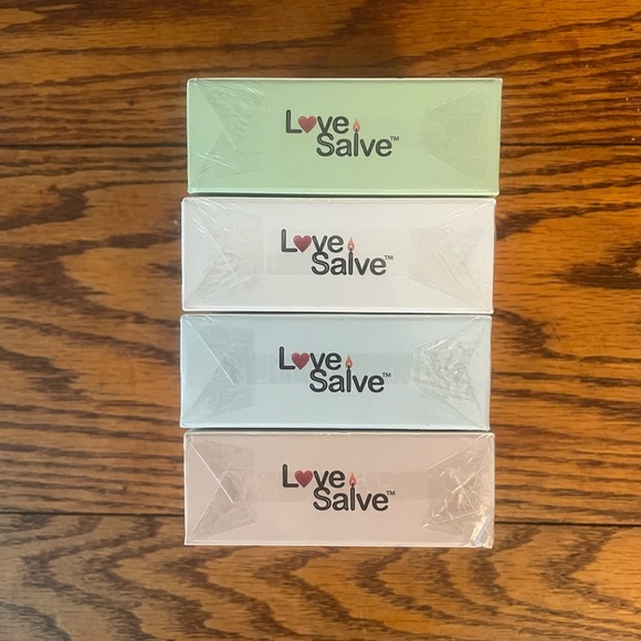 NWT Collection of 4 Love Salve Cold Pressed Soaps - Picture 3 of 4